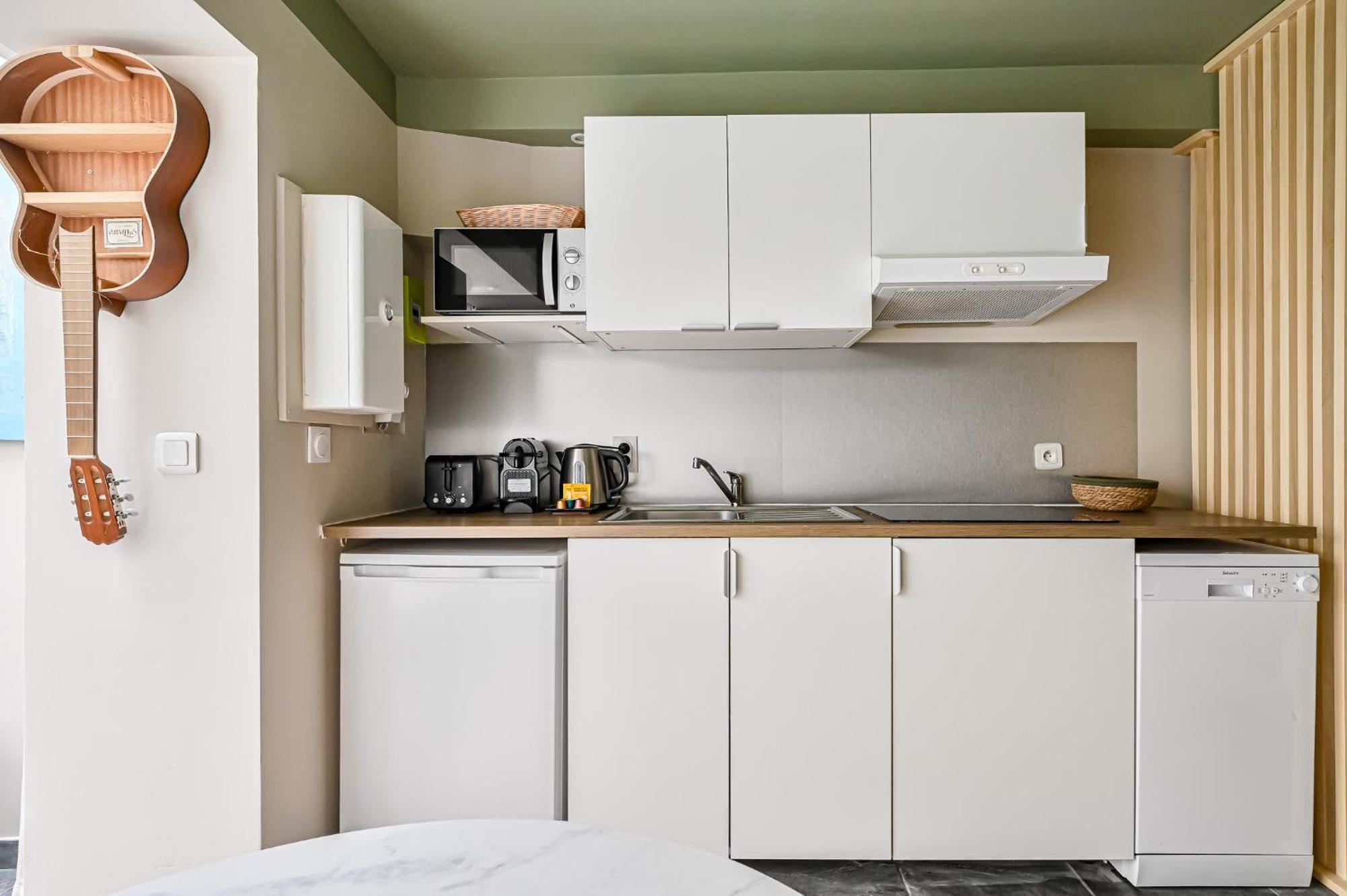 L'Oasis Parisien - 2 Pers - Metro Oberkampf Apartment Exterior photo